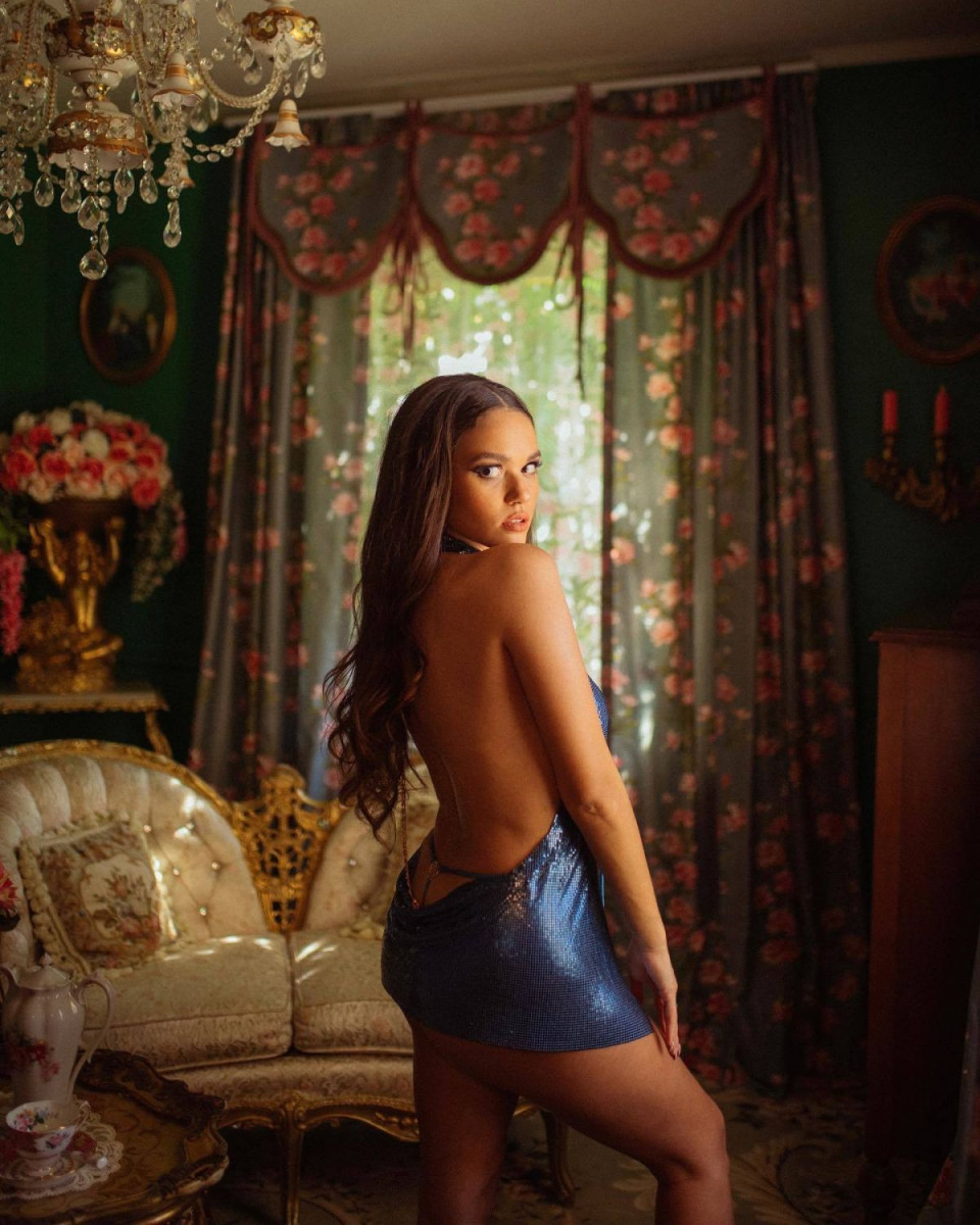 Madison Pettis: pic #1274968