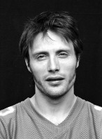Mads Mikkelsen photo #