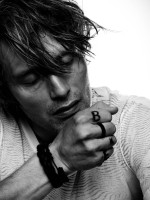 Mads Mikkelsen photo #