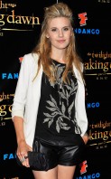 photo 16 in Maggie Grace gallery [id509948] 2012-07-14