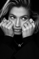 Maggie Rawlins photo #