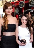 photo 10 in Maisie Williams gallery [id710118] 2014-06-20