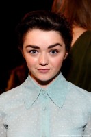 Maisie Williams photo #