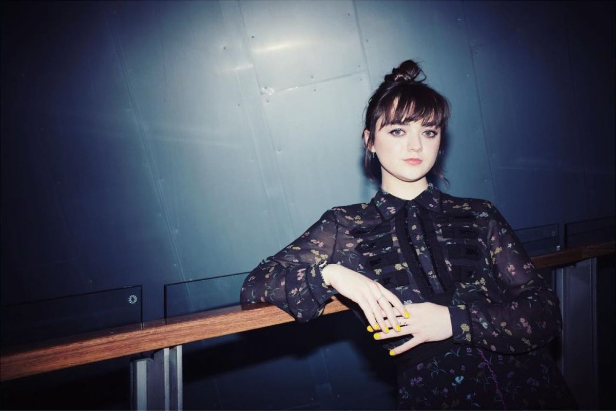 Maisie Williams: pic #1078012