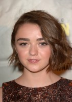 photo 10 in Maisie Williams gallery [id747411] 2014-12-12