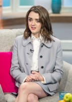 photo 14 in Maisie Williams gallery [id999233] 2018-01-17