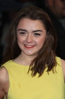 photo 15 in Maisie Williams gallery [id706962] 2014-06-10