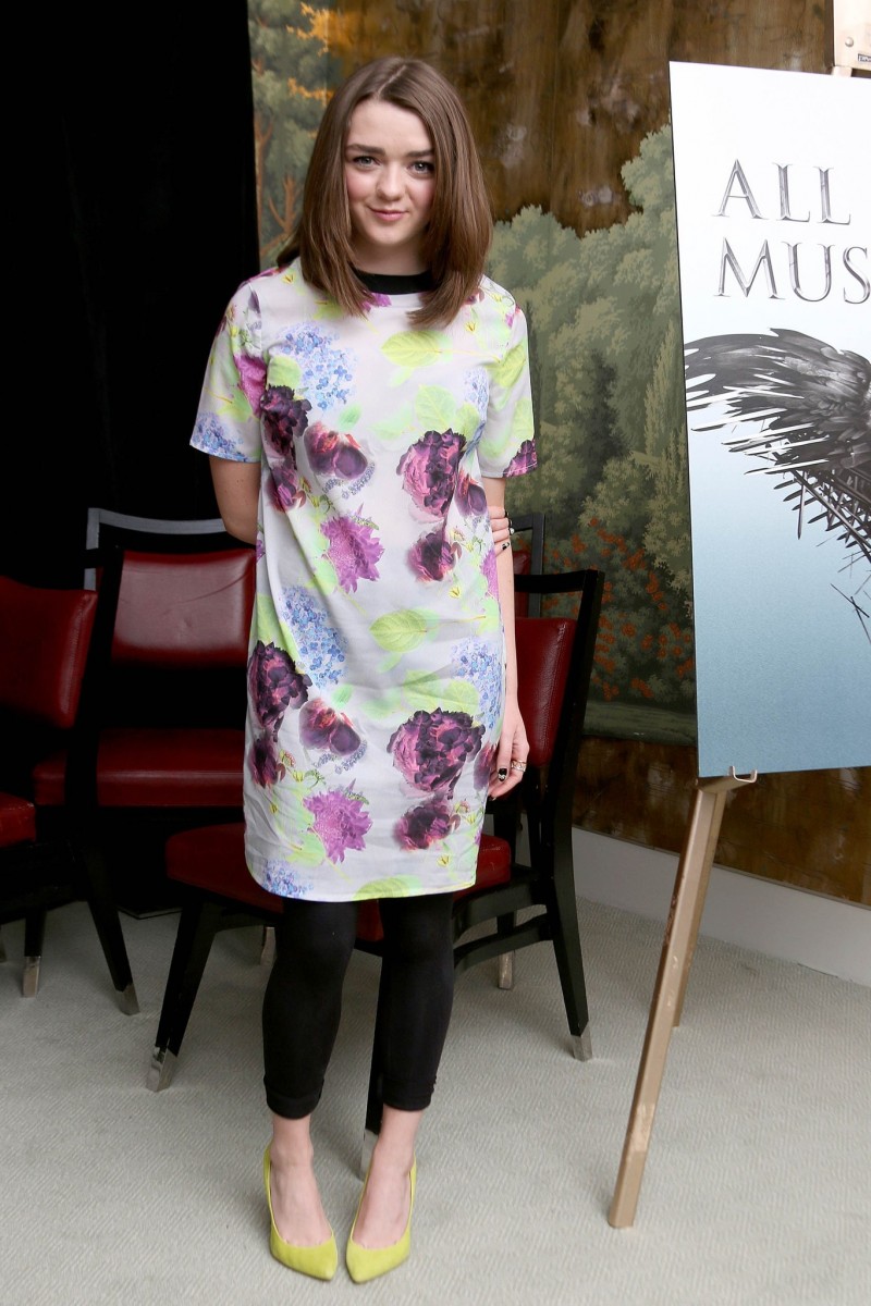 Maisie Williams: pic #709799