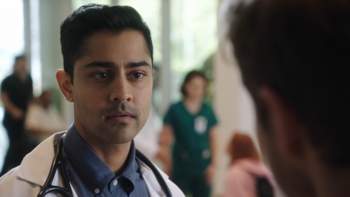 Manish Dayal: pic #1212783