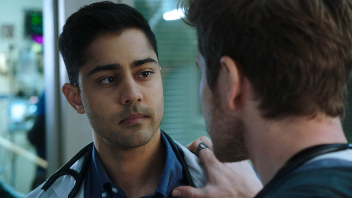 Manish Dayal: pic #1212781