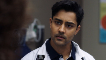 Manish Dayal photo #