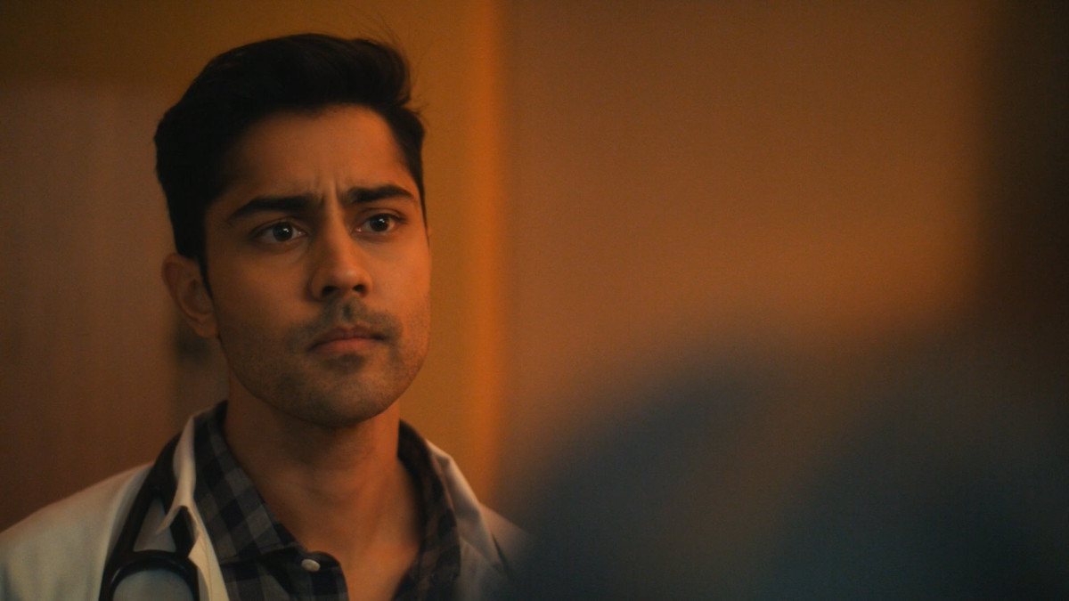 Manish Dayal: pic #1218149