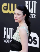 Margaret Qualley photo #