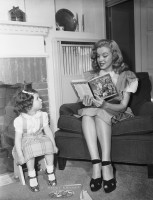 Marilyn Monroe photo #