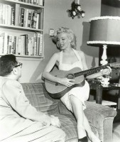 Marilyn Monroe photo #