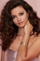 Marina Nery photo #