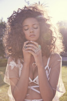 Marina Nery photo #