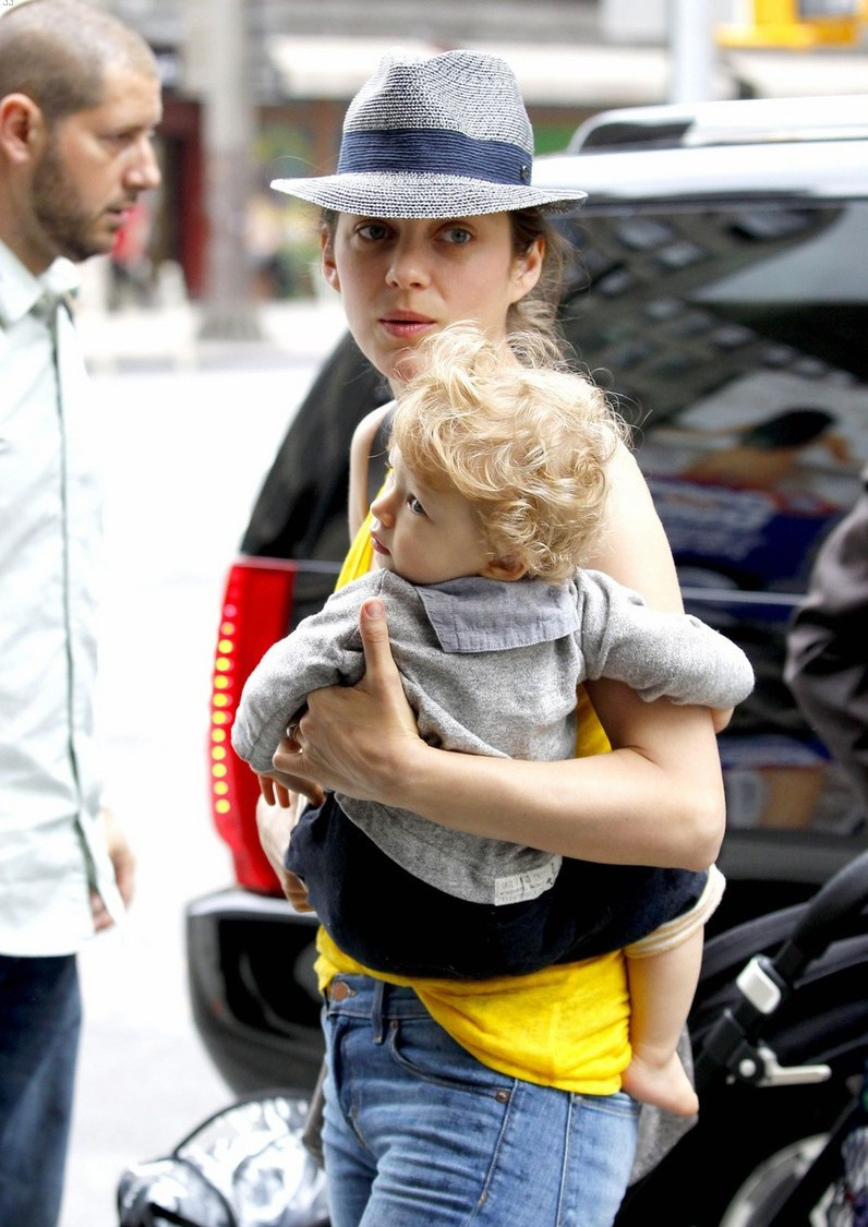 Marion Cotillard: pic #494680