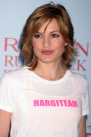 Mariska Hargitay photo #