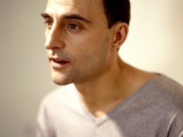 Mark Strong photo #