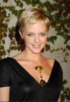 Marley Shelton photo #