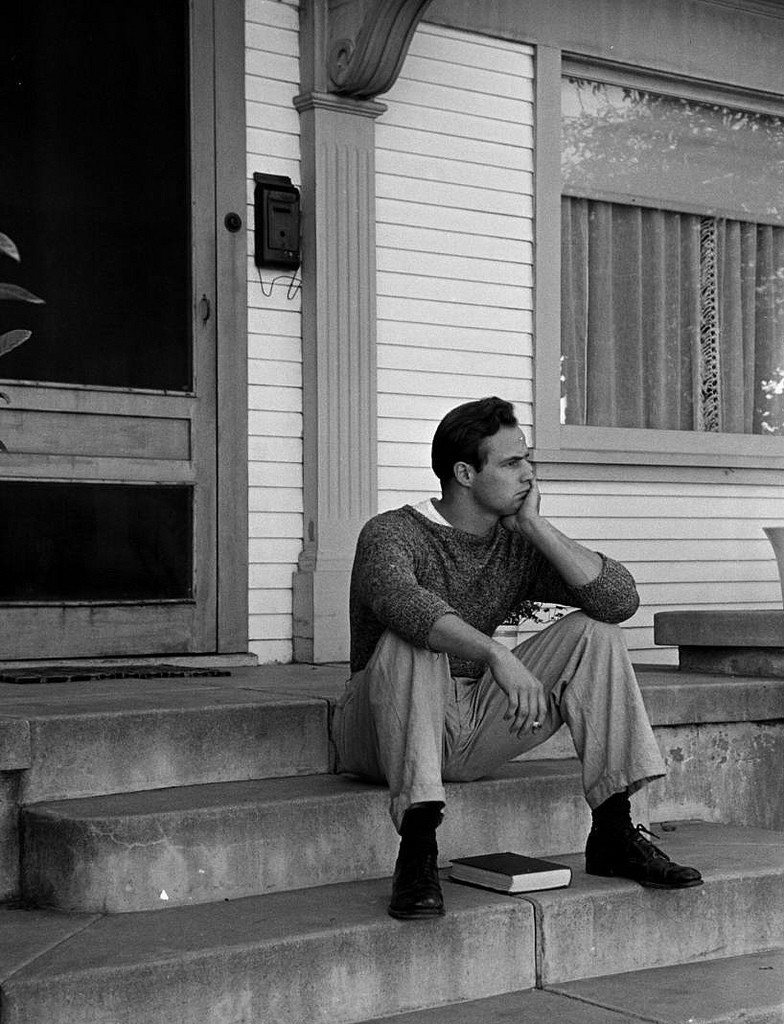 Marlon Brando: pic #350121