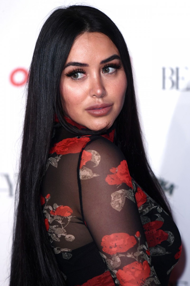 Marnie Simpson: pic #1087511