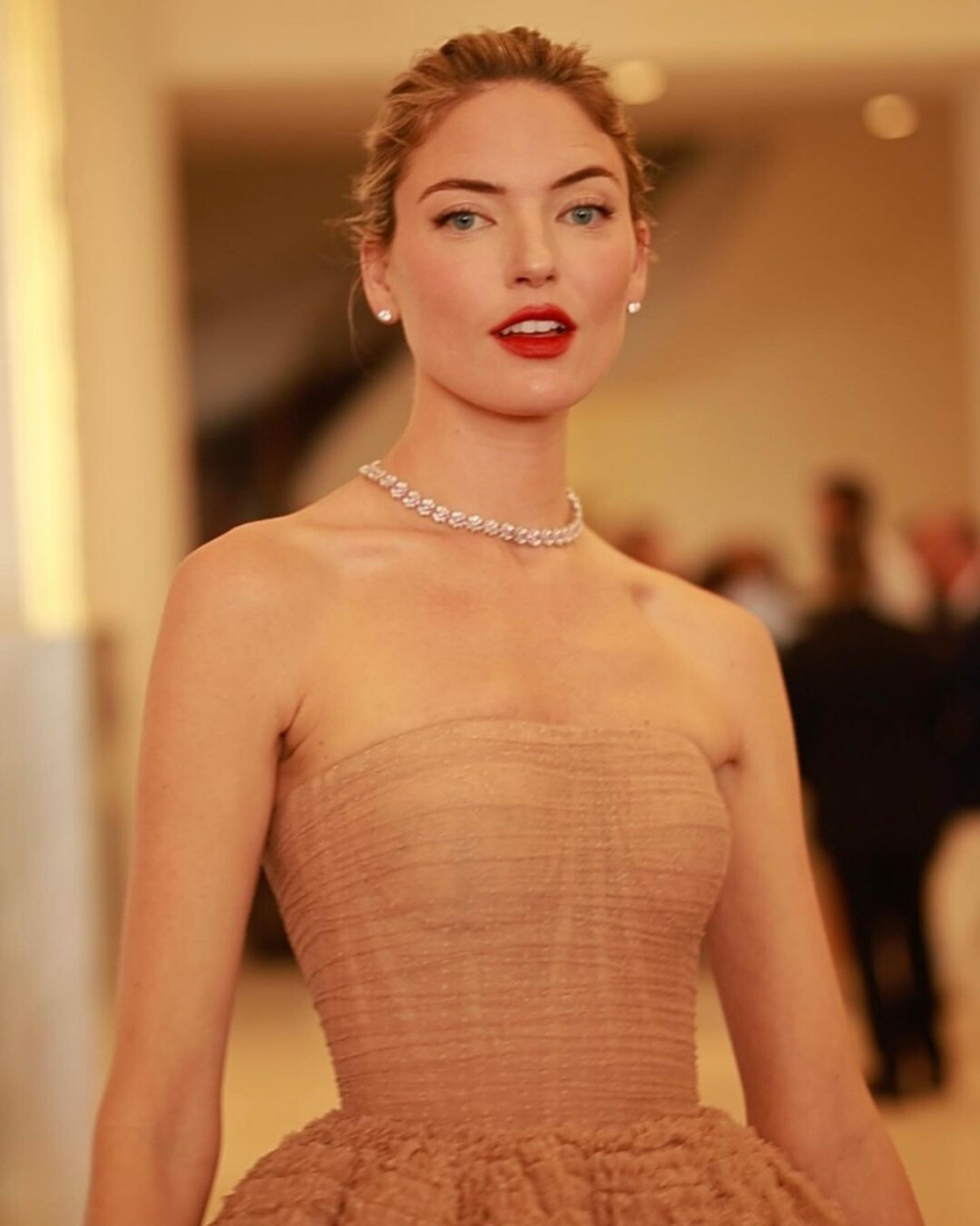 Martha Hunt: pic #1352703