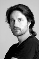 Martin Henderson photo #