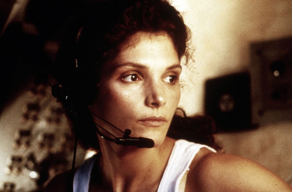 Mary Elizabeth Mastrantonio: pic #1313272