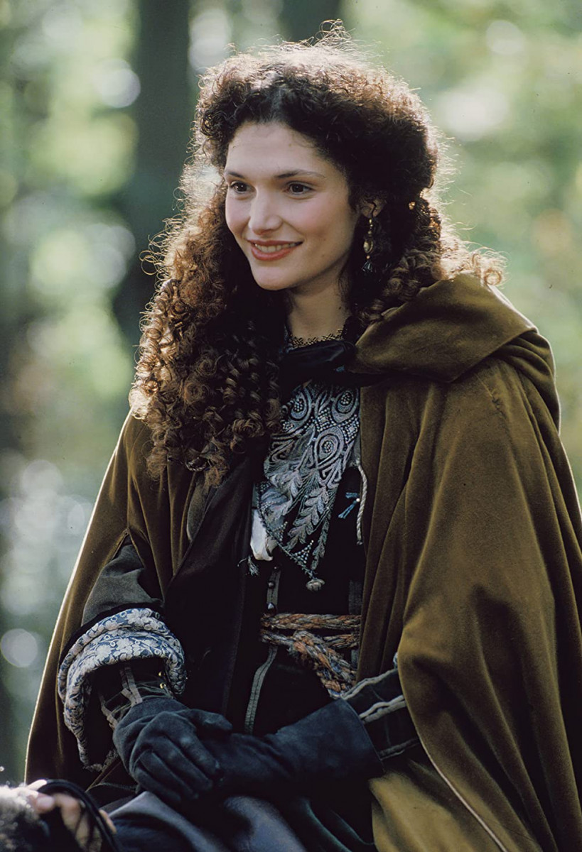 Mary Elizabeth Mastrantonio: pic #1313259