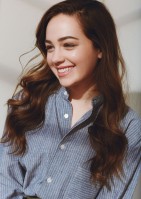 Mary Mouser pic #1054680