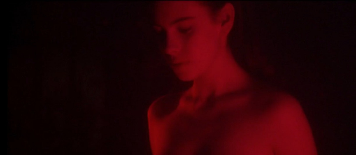 Mathilda May: pic #1222415