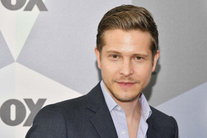 Matt Czuchry photo #