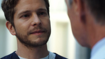 Matt Czuchry photo #