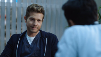 Matt Czuchry photo #