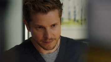 Matt Czuchry photo #