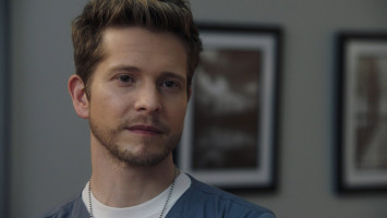 Matt Czuchry photo #