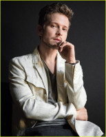 Matt Czuchry photo #