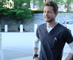 Matt Czuchry photo #