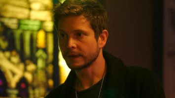 Matt Czuchry photo #