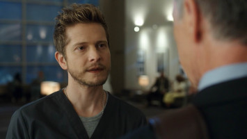 Matt Czuchry photo #