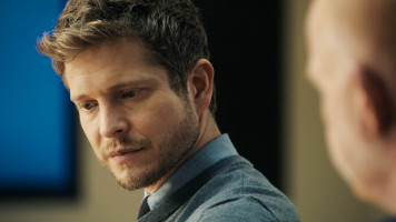 Matt Czuchry photo #