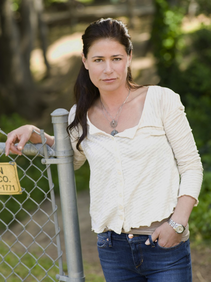 Maura Tierney: pic #365482