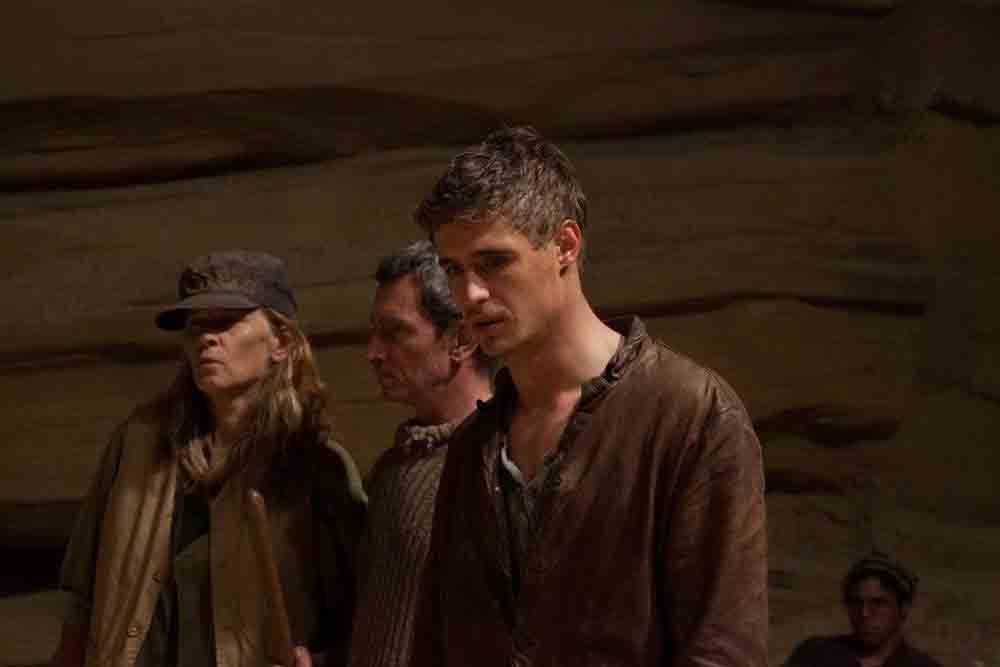 Max Irons: pic #675080