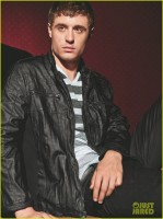 Max Irons photo #