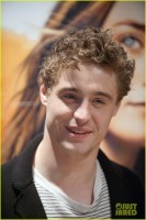 photo 5 in Max Irons gallery [id675263] 2014-03-03