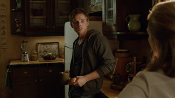 Max Thieriot photo #