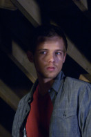 Max Thieriot photo #