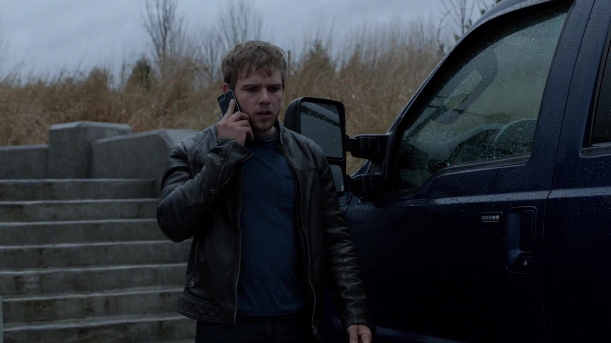 Max Thieriot: pic #1241596